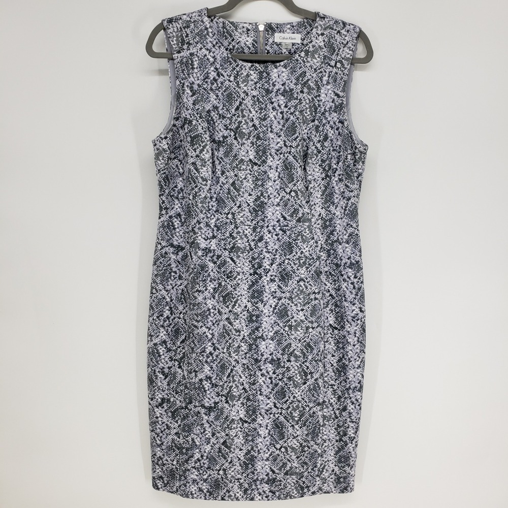 Calvin Klein Snakeskin Sheath Dress Women 12 Gray Sleeveless Animal Print Zipper